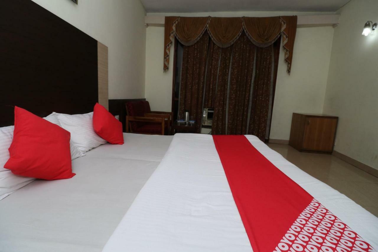 Oyo 38036 Hotel Basera Katra  Ngoại thất bức ảnh