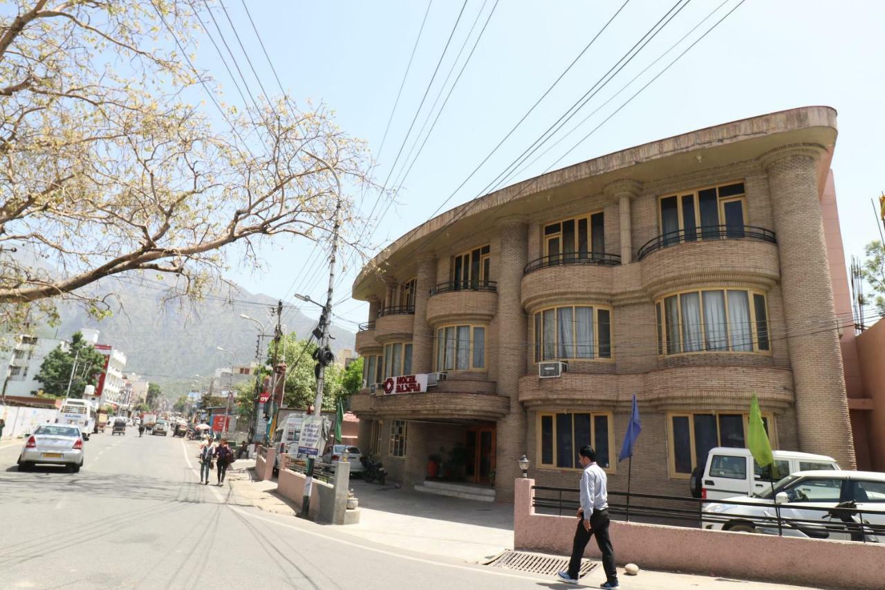 Oyo 38036 Hotel Basera Katra  Ngoại thất bức ảnh