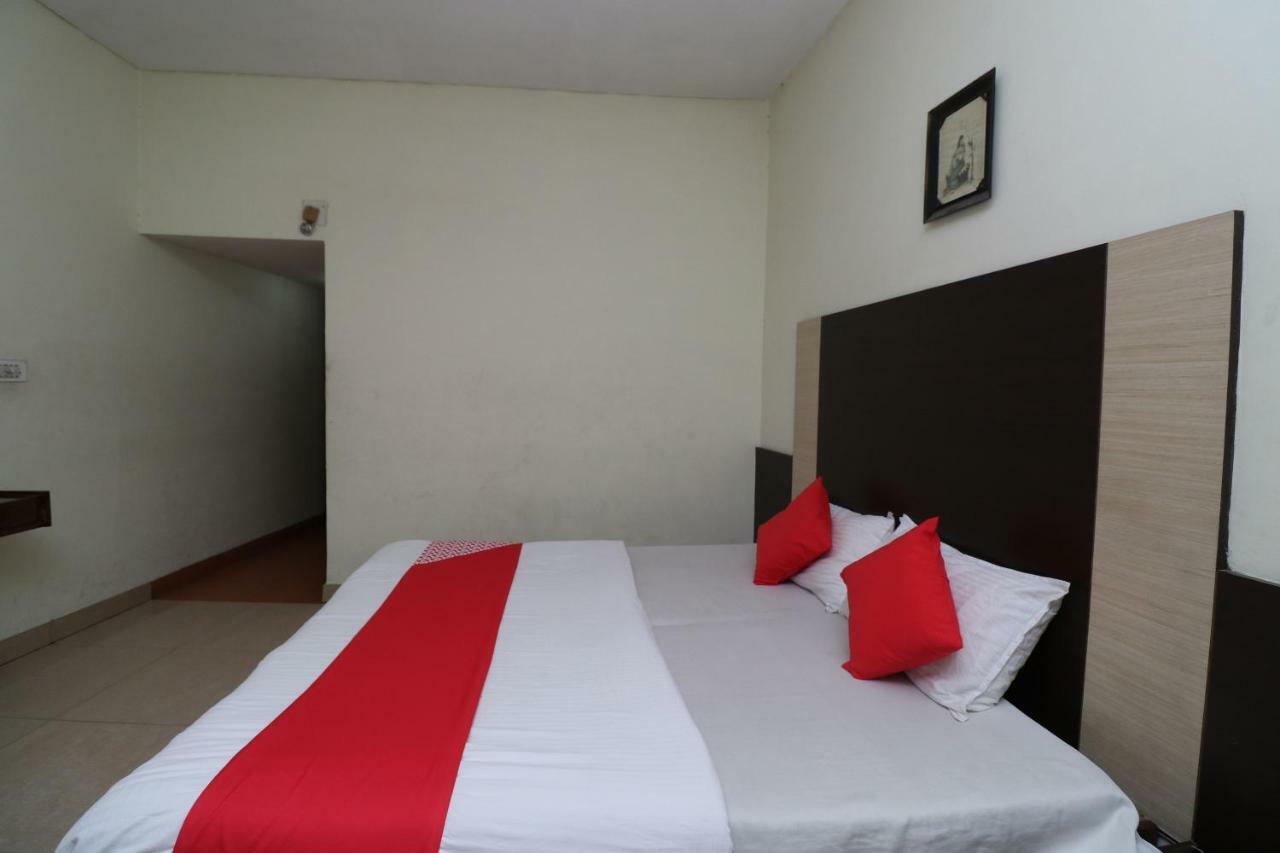 Oyo 38036 Hotel Basera Katra  Ngoại thất bức ảnh