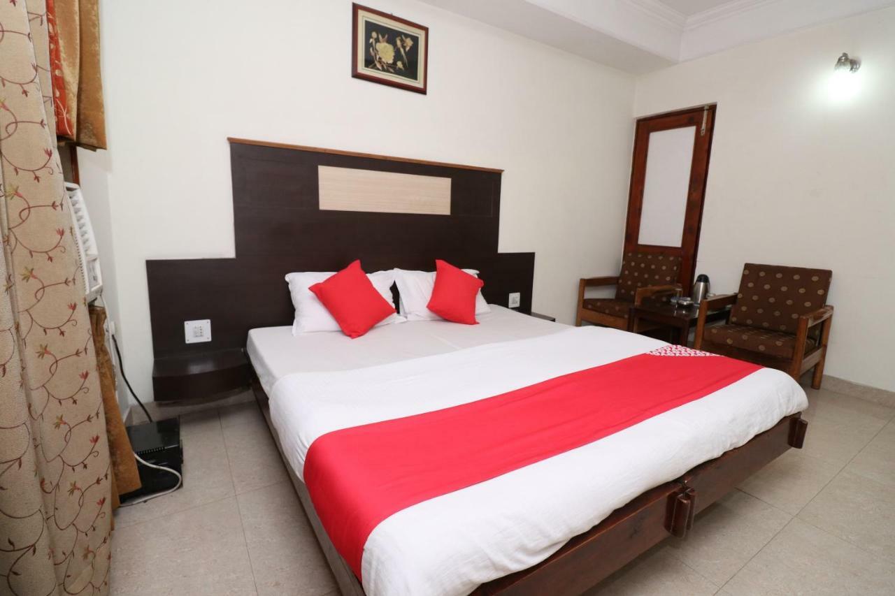 Oyo 38036 Hotel Basera Katra  Ngoại thất bức ảnh